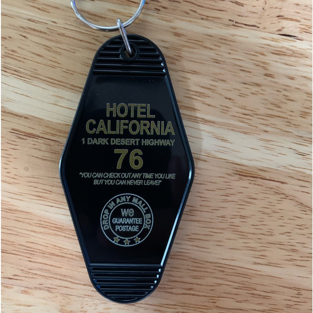 Hotel California keychain